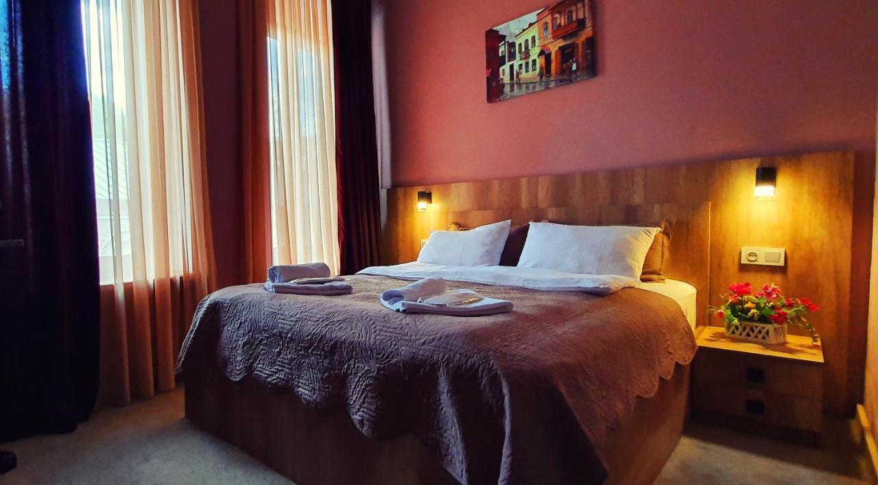 Epic Meidan Hotel Tiflis Exterior foto